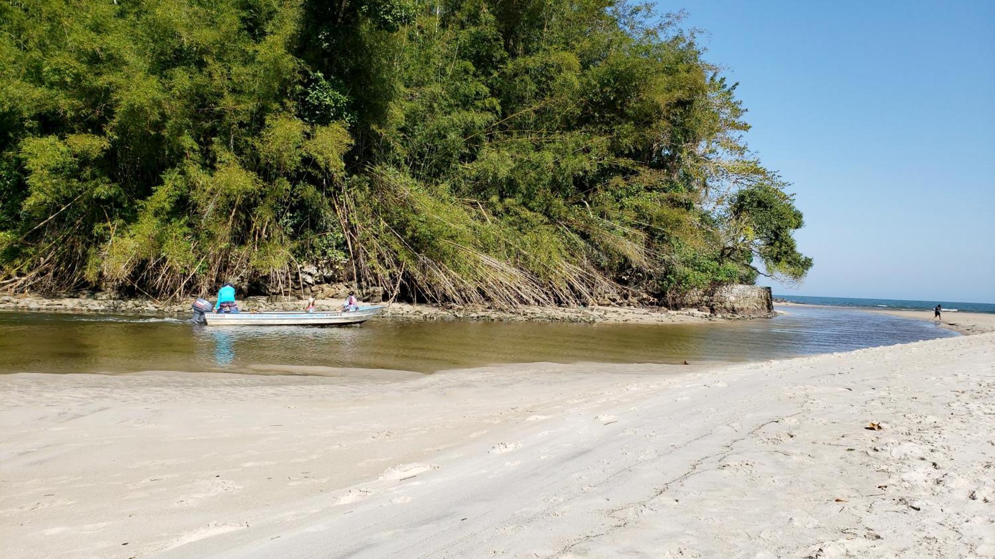 Pousada Parcel Das Ilhas Barra do Sahy Exterior foto